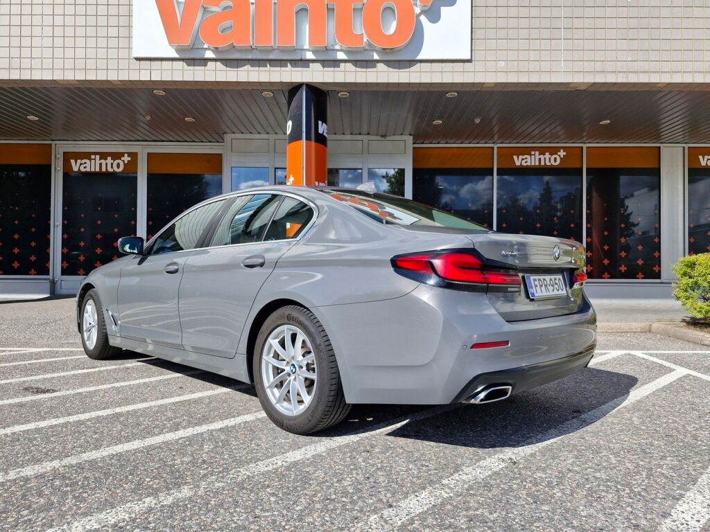 BMW 520 2020 G30 Sedan 520d A xDrive MHEV / LED-Valot / Vetokoukku / Nahat