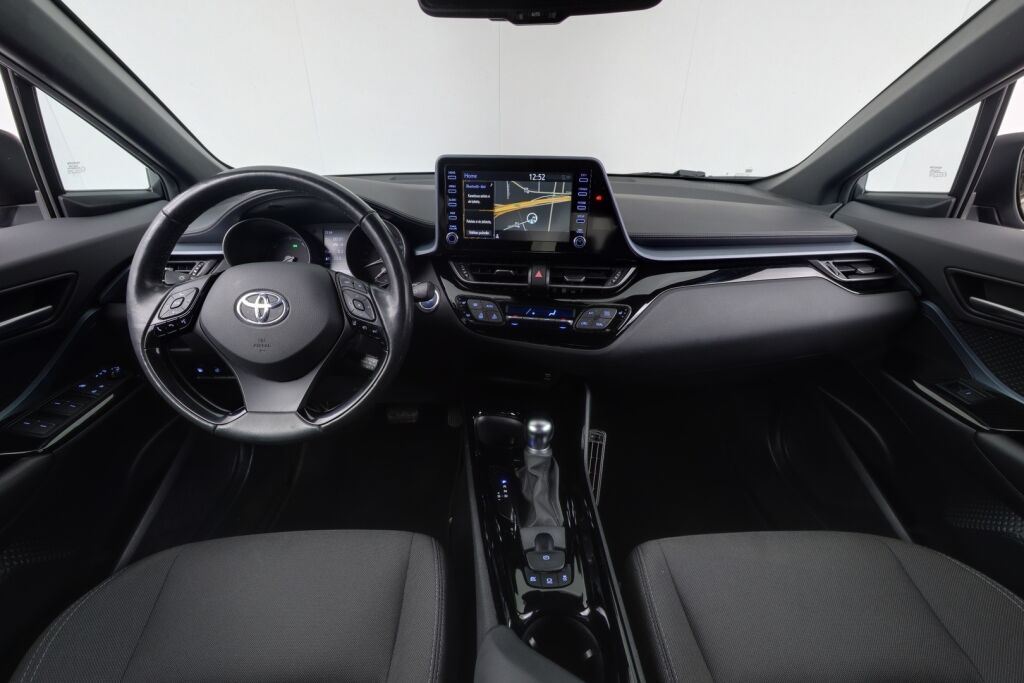 Toyota C-HR 2020 2,0 Hybrid Intense Edition / Vetokoukku / Adaptiivinen vakkari / Suomiauto / LED-ajovalot