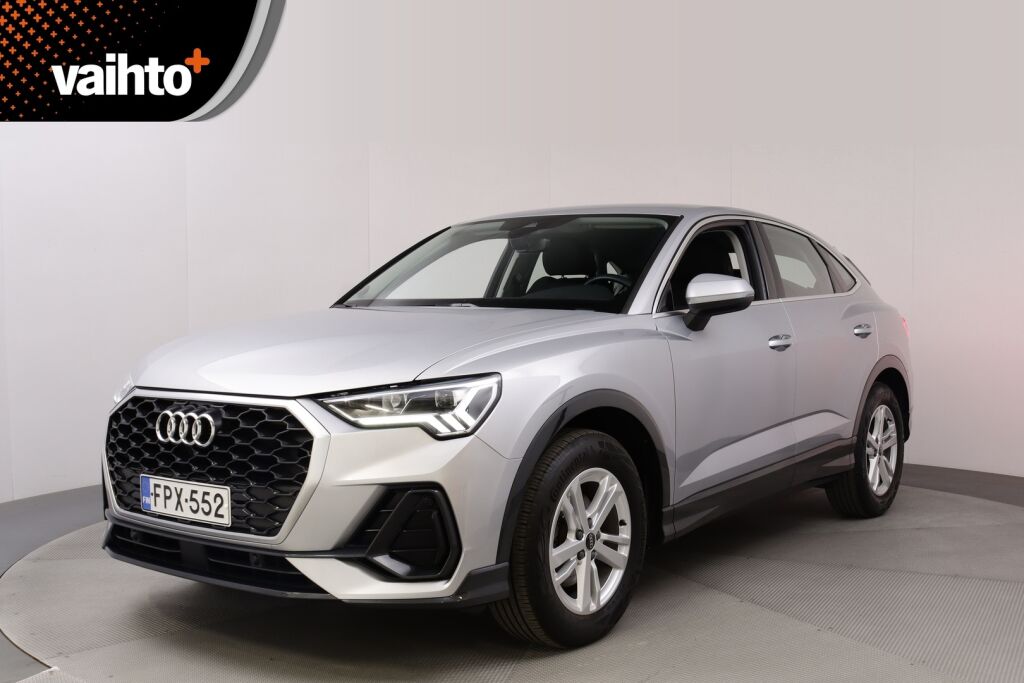 Audi Q3 2021 Sportback Business 35 TFSI 110kW MHEV S tronic / Webasto/ Koukku