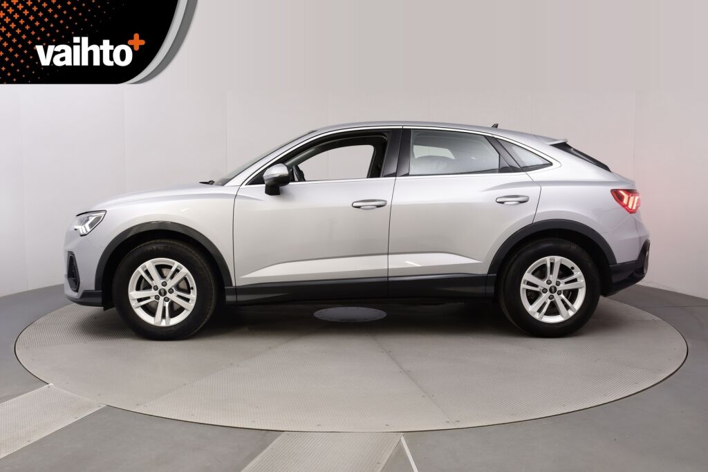 Audi Q3 2021 Sportback Business 35 TFSI 110kW MHEV S tronic / Webasto/ Koukku