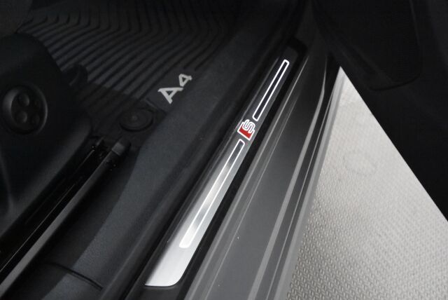 Audi A4 2020 Avant Business S line Comfort Edition 40 TDI 140 kW quattro S tronic / Webasto / Suomi-auto / Koukku / Kamera / Digimittari / Huollettu 11/24