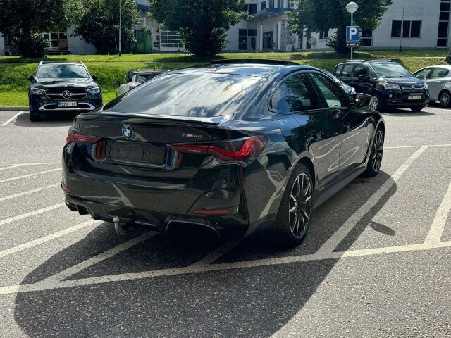 BMW I4 M50 2023 Fully Charged / Harman/kardon / Laser / HUD / Vetokoukku / Kattoluukku / 2x vanteet