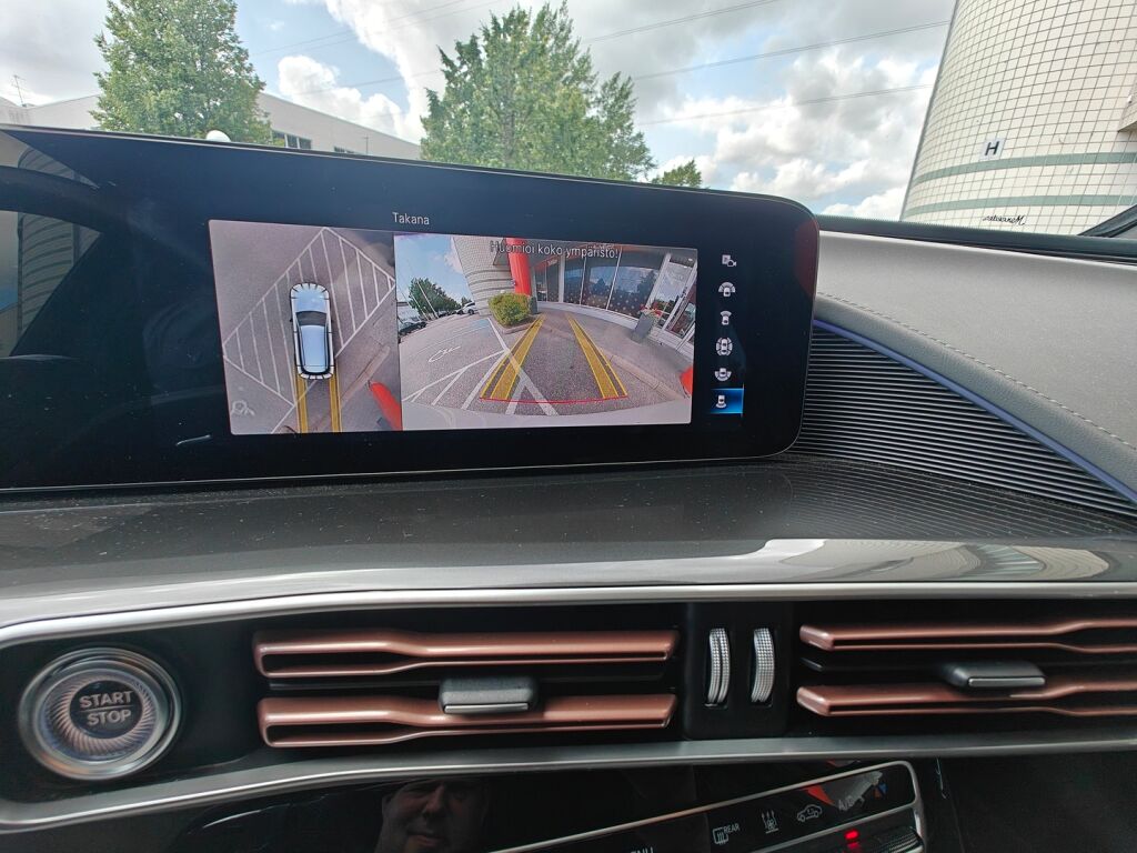 Mercedes-Benz EQC 2021 400 4Matic Edition AMG / Burmester Sound System / 360 Kamerat / Multibeam Led