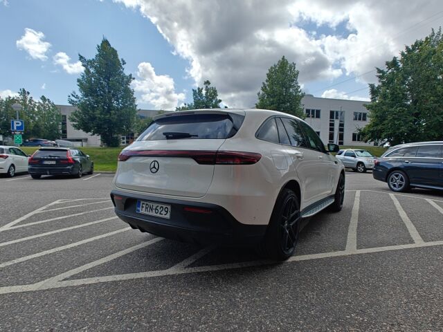 Mercedes-Benz EQC 2021 400 4Matic Edition AMG / Burmester Sound System / 360 Kamerat / Multibeam Led