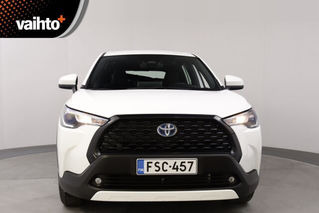 Toyota Corolla Cross 2024 2.0 Hybrid Active / Kamera / Navi / Suomi-auto / ALV / Adapt vak / Kaistavahti / Ratinlämmitin