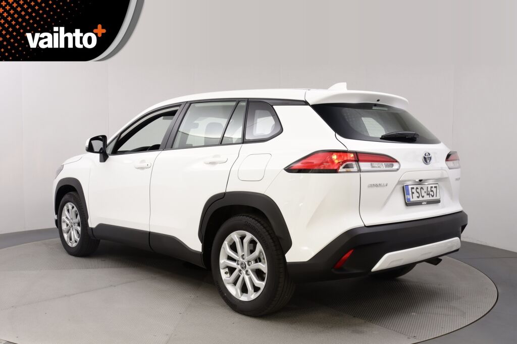 Toyota Corolla Cross 2024 2.0 Hybrid Active / Kamera / Navi / Suomi-auto / ALV / Adapt vak / Kaistavahti / Ratinlämmitin