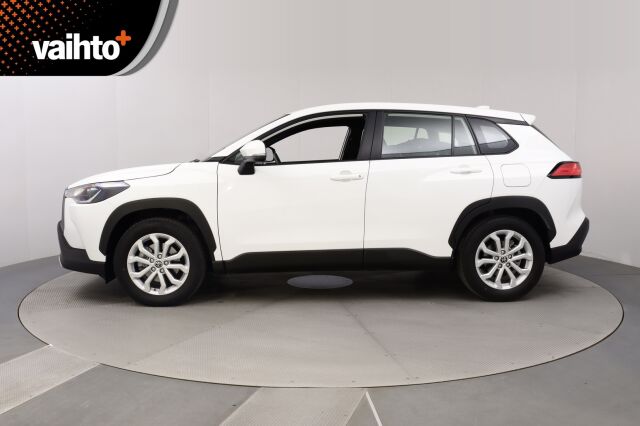 Toyota Corolla Cross 2024 2.0 Hybrid Active / Kamera / Navi / Suomi-auto / ALV / Adapt vak / Kaistavahti / Ratinlämmitin