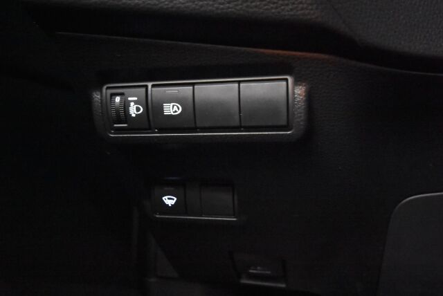 Toyota Corolla Cross 2024 2.0 Hybrid Active / Kamera / Navi / Suomi-auto / ALV / Adapt vak / Kaistavahti / Ratinlämmitin