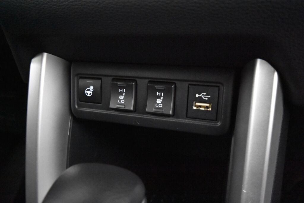 Toyota Corolla Cross 2024 2.0 Hybrid Active / Kamera / Navi / Suomi-auto / ALV / Adapt vak / Kaistavahti / Ratinlämmitin