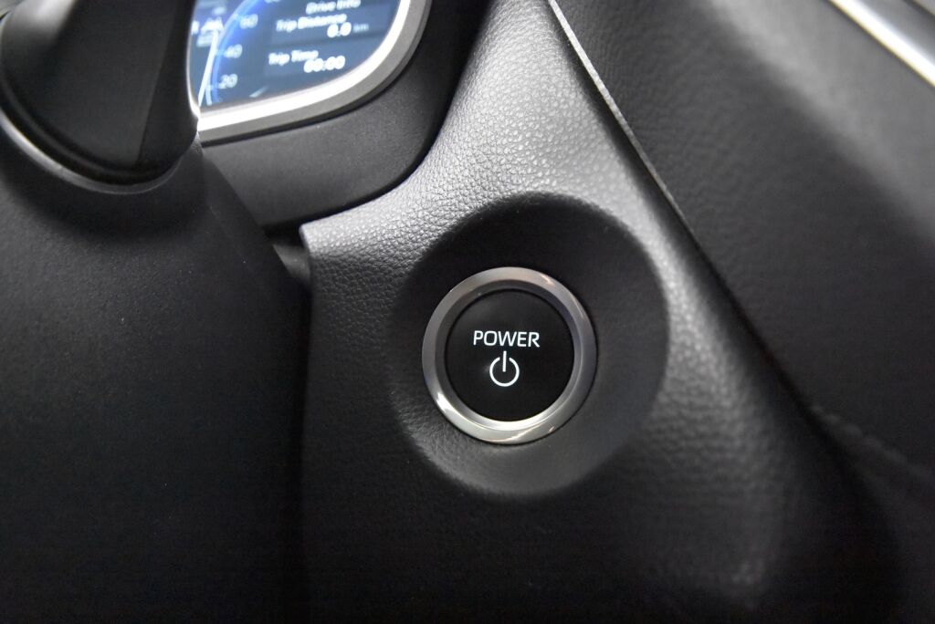 Toyota Corolla Cross 2023 2.0 Hybrid Active / Tehdastakuu / Suomiauto / 1-Omistaja / ALV / Adapt.vakkari / P-kamera