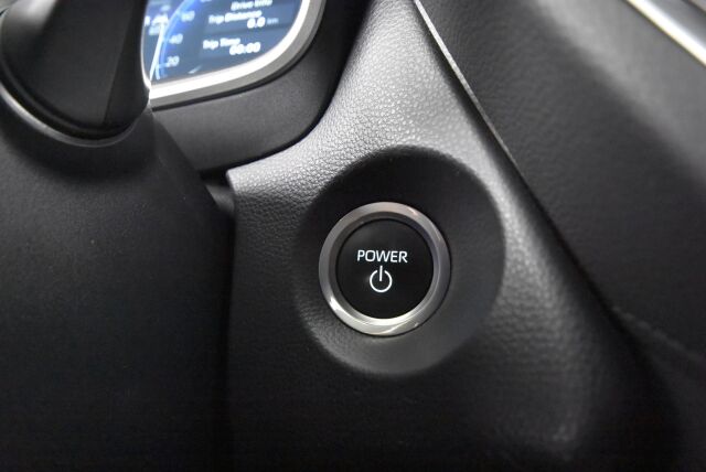 Toyota Corolla Cross 2023 2.0 Hybrid Active / Tehdastakuu / Suomiauto / 1-Omistaja / ALV / Adapt.vakkari / P-kamera