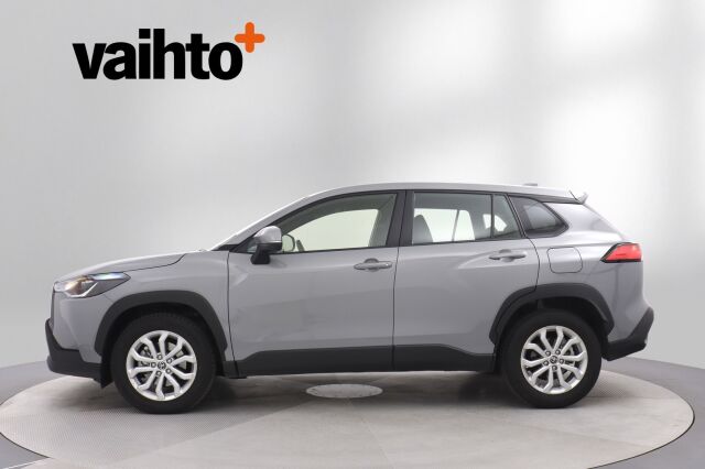 Toyota Corolla Cross 2023 2.0 Hybrid Active / Tehdastakuu / Suomiauto / 1-Omistaja / ALV / Adapt.vakkari / P-kamera