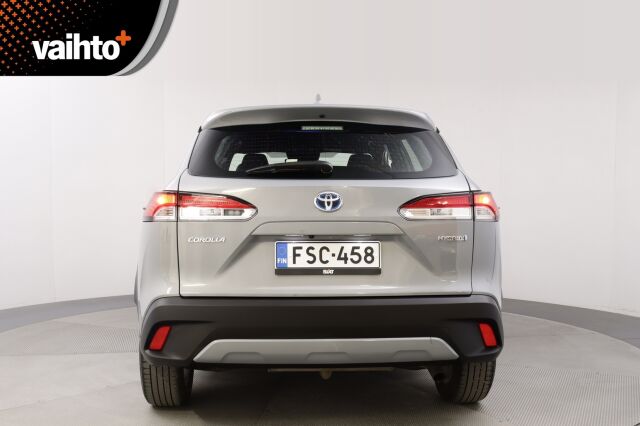 Toyota Corolla Cross 2023 2.0 Hybrid Active / Tehdastakuu / Suomiauto / 1-Omistaja / ALV / Adapt.vakkari / P-kamera