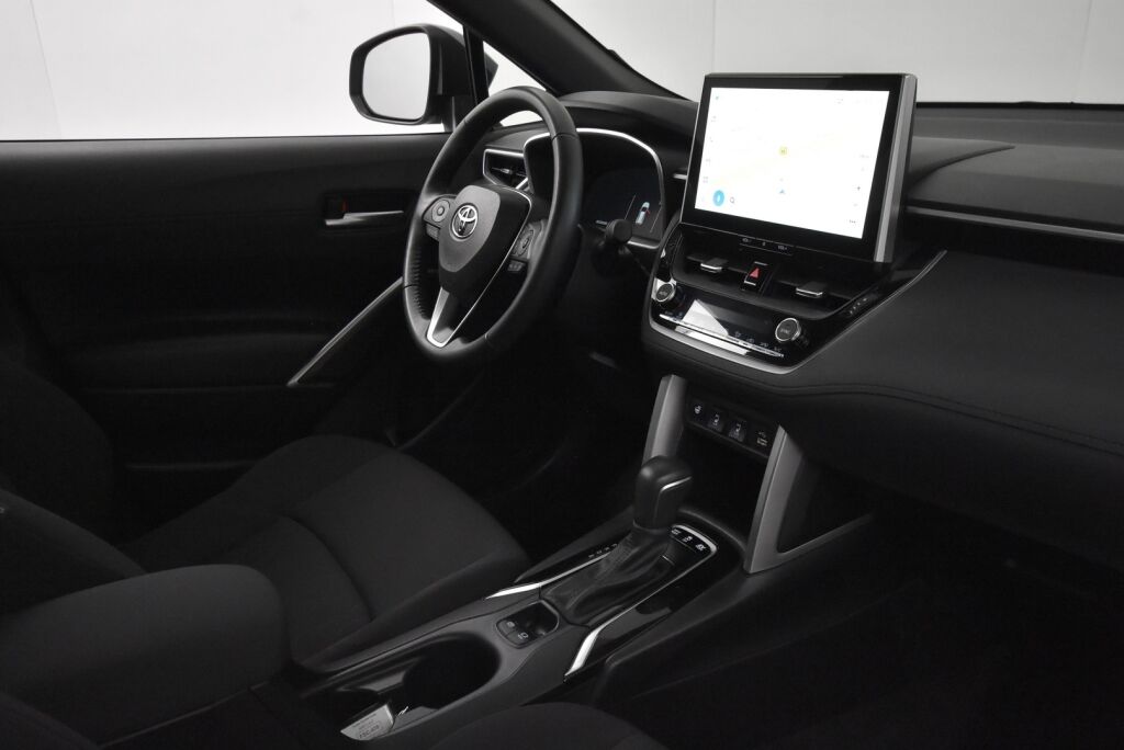 Toyota Corolla Cross 2023 2.0 Hybrid Active / Tehdastakuu / Suomiauto / 1-Omistaja / ALV / Adapt.vakkari / P-kamera