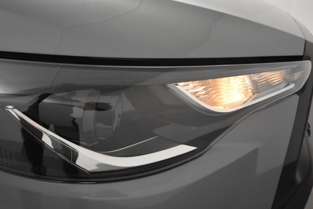 Toyota Corolla Cross 2023 2.0 Hybrid Active / Tehdastakuu / Suomiauto / 1-Omistaja / ALV / Adapt.vakkari / P-kamera