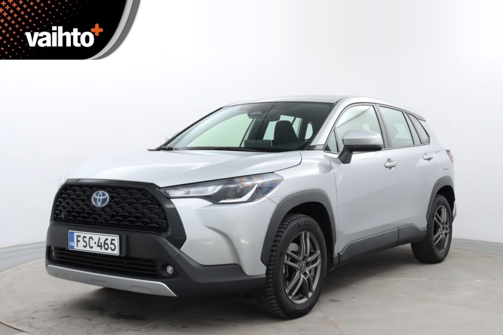 Toyota Corolla Cross 2023 2.0 Hybrid Active / Tehdastakuu / 1-Om. Suomiauto / ALV / Adapt. vakkari / P-Kamera / Navi / Ratinlämmitin / LEDit