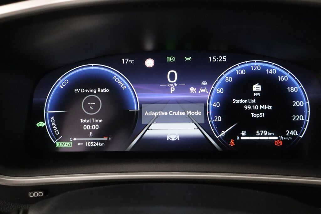 Toyota Corolla Cross 2023 2.0 Hybrid Active / Tehdastakuu / 1-Om. Suomiauto / ALV / Adapt. vakkari / P-Kamera / Navi / Ratinlämmitin / LEDit