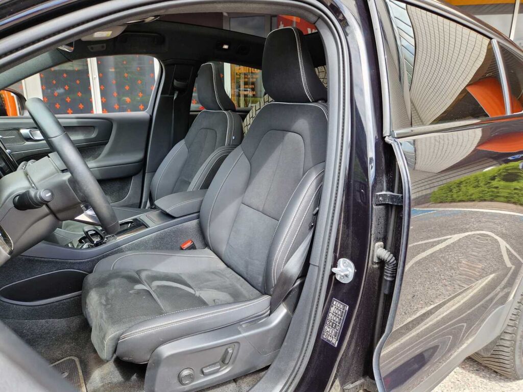 Volvo C40 2024 Recharge Twin Ultimate / Harman Kardon / 360 kamera / ILP / 1 omistaja / Panoraama / Pixel LED