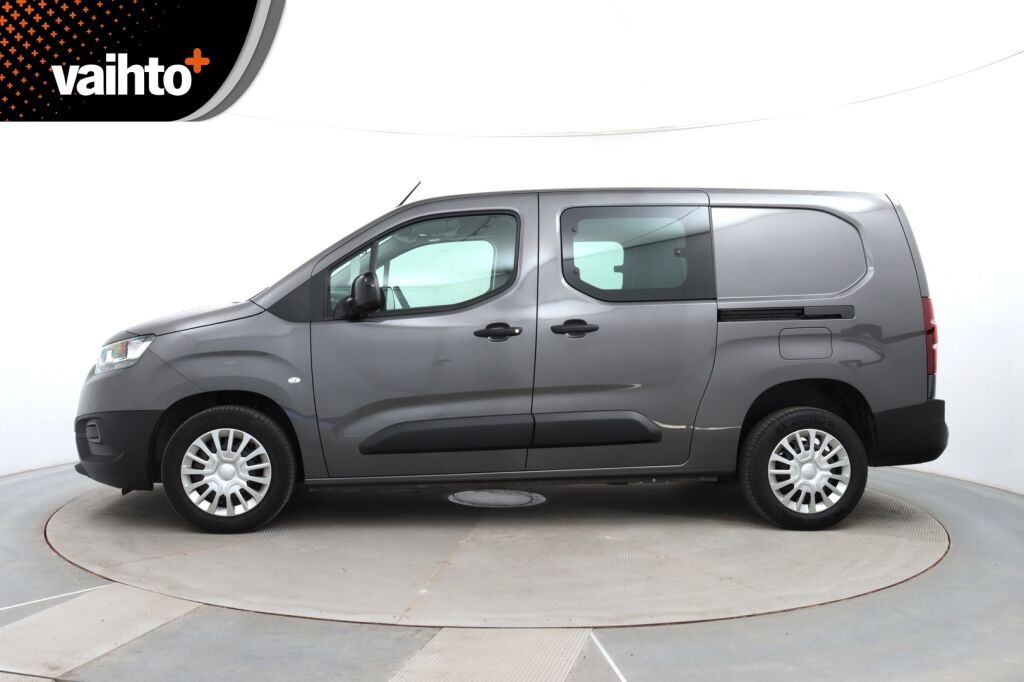 Toyota Proace CITY 2023 Active L2 1,5D 130 Automaatti 5ov 2510 / ALV / Tehdastakuu / Suomiauto / Webasto / Vakkari / Lämpölasi / Metalliväri
