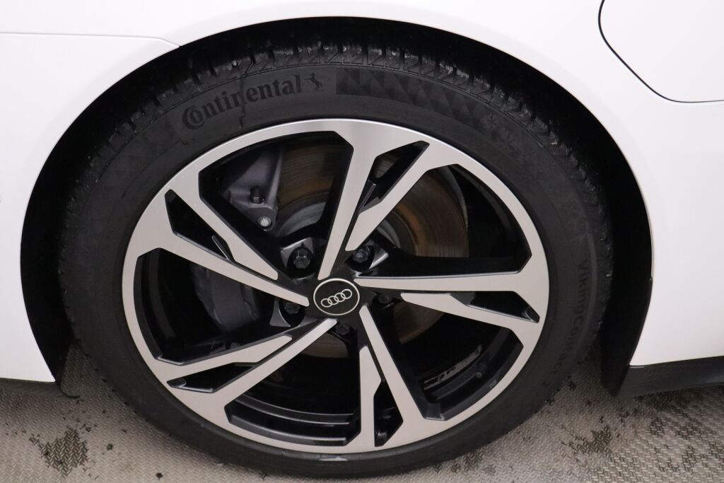 Audi e-tron GT 2023 60 quattro / Suomiauto / Adapt.Vakkari / Matrix / Keyless Go / 360° / Muistipenkit / - RAHOITUS TÄHÄN AUTOON VAIN 3.99% - 