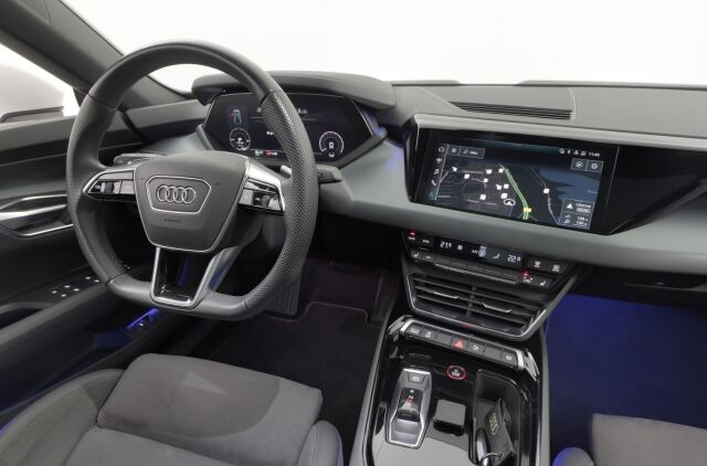 Audi e-tron GT 2023 60 quattro / Suomiauto / Adapt.Vakkari / Matrix / Keyless Go / 360° / Muistipenkit / - RAHOITUS TÄHÄN AUTOON VAIN 3.99% - 