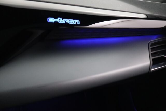 Audi e-tron GT 2023 60 quattro / Suomiauto / Adapt.Vakkari / Matrix / Keyless Go / 360° / Muistipenkit / - RAHOITUS TÄHÄN AUTOON VAIN 3.99% - 