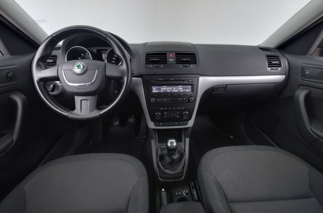 Skoda Yeti 2010 1,2 TSI Adventure / Ilmastointi / Moottorilämmitin /