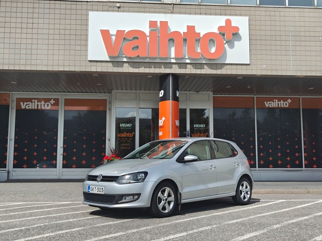 Volkswagen Polo 2013 Comfortline 1,2 TSI 66 kW (90 hv) BlueMotion Technology 4-ovinen / Ilmastointi / Vakionopeudensäädin / Lohkolämmitin