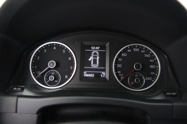 Volkswagen Tiguan 2014 Trend Limited 1,4 TSI 90 kW (122 hv) BMT / 2-om. Suomiauto / Exclusive-paketti / Webasto / Vetokoukku