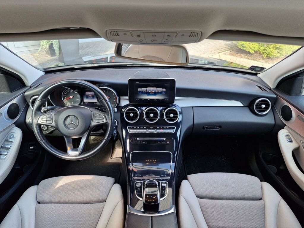 Mercedes-Benz C 2014 180 A Premium Business / Suomi-auto / Iso navi / Sporttipenkit / Uudet kesärenkaat / ILS valot /