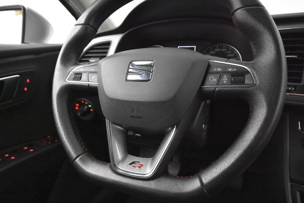 Seat Leon 2015 1,4 TSI 140 FR / Suomiauto / Tutkat / Juuri katsastettu!