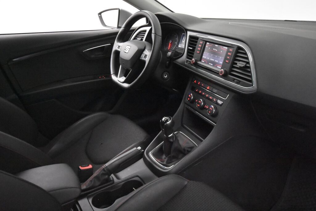 Seat Leon 2015 1,4 TSI 140 FR / Suomiauto / Tutkat / Juuri katsastettu!