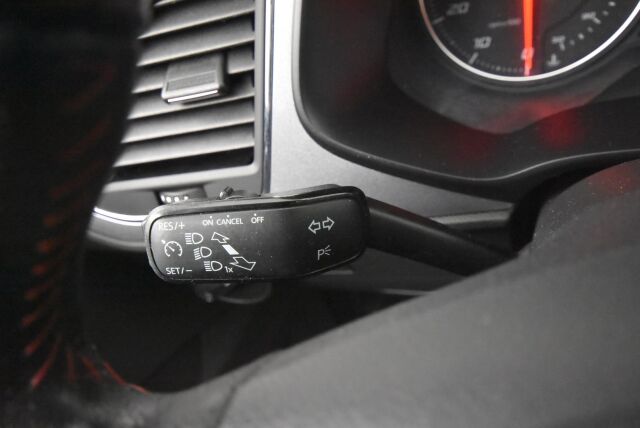 Seat Leon 2015 1,4 TSI 140 FR / Suomiauto / Tutkat / Juuri katsastettu!