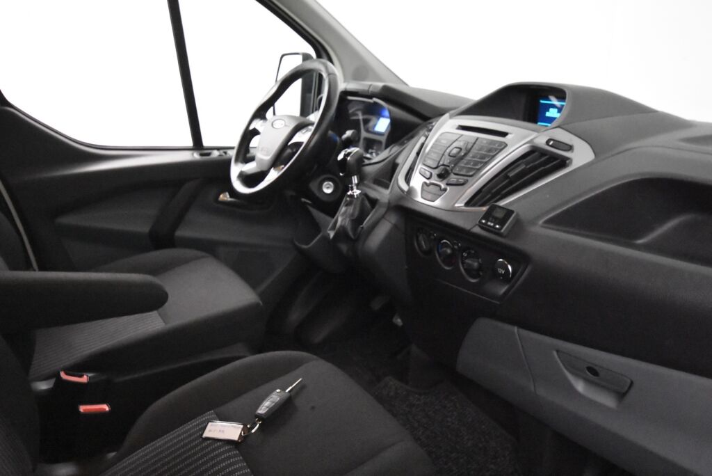 Ford Transit Custom 2015 310 2,2TDCi 100 hv Trend M6 Van N1 L2H1 FWD / P.kamera / ilmastointi / Vakkari /