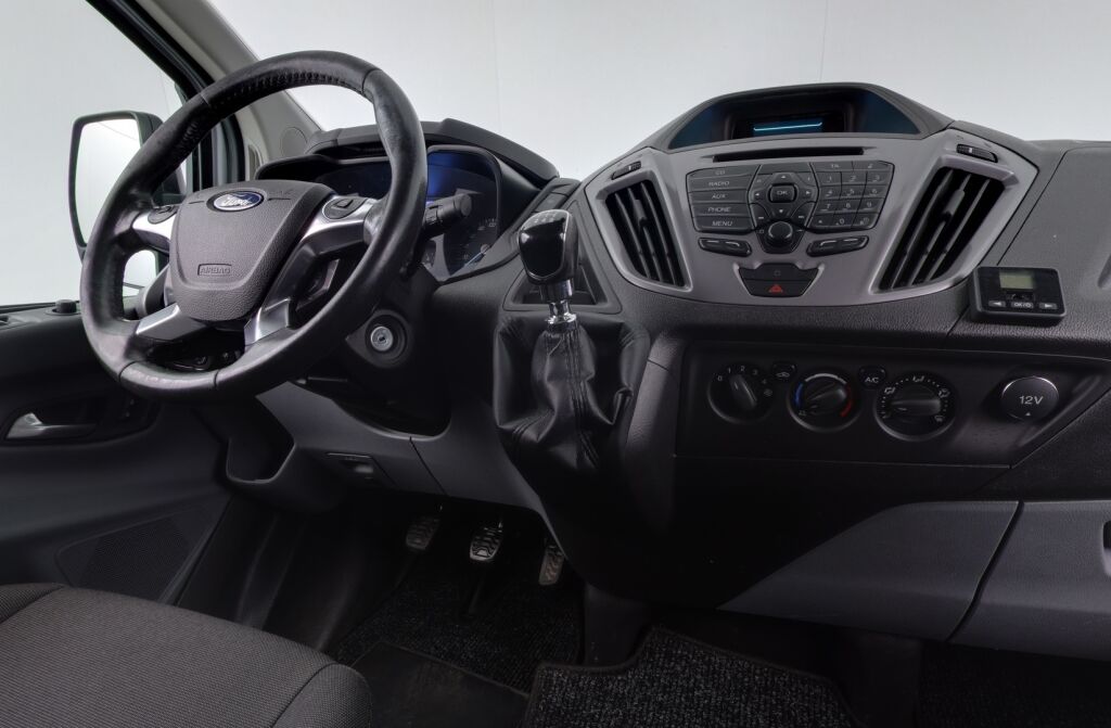 Ford Transit Custom 2015 310 2,2TDCi 100 hv Trend M6 Van N1 L2H1 FWD / P.kamera / ilmastointi / Vakkari /