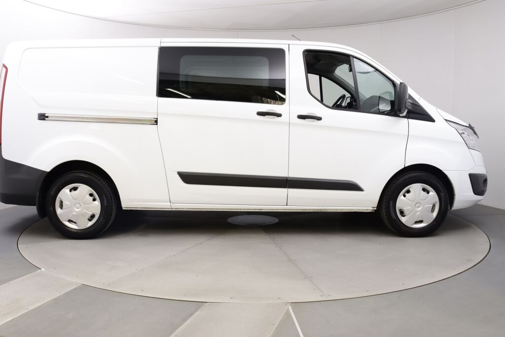 Ford Transit Custom 2015 310 2,2TDCi 100 hv Trend M6 Van N1 L2H1 FWD / P.kamera / ilmastointi / Vakkari /