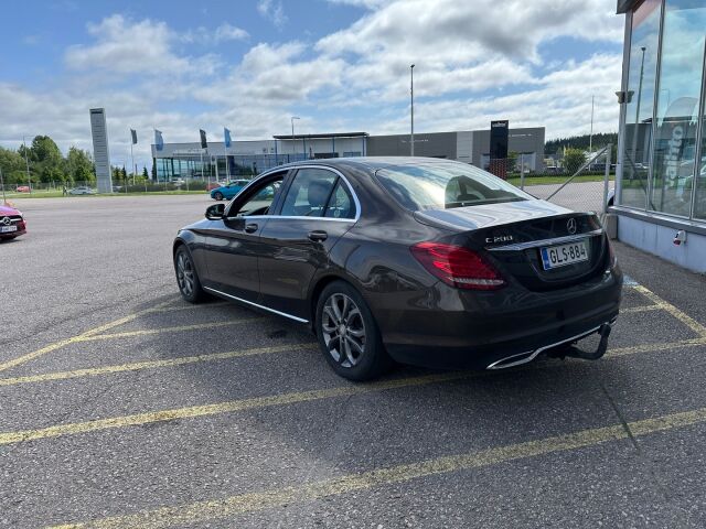 Mercedes-Benz C 2016 200 A Premium Business / LED ajovalot / Koukku / P. kamera / Suomiauto