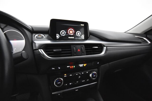 Mazda 6 2016 Sedan 2,0 (165) SKYACTIV-G Business Edition 6AT / Lohkolämmitin+sisäpistoke / Tutkat / Navigointi