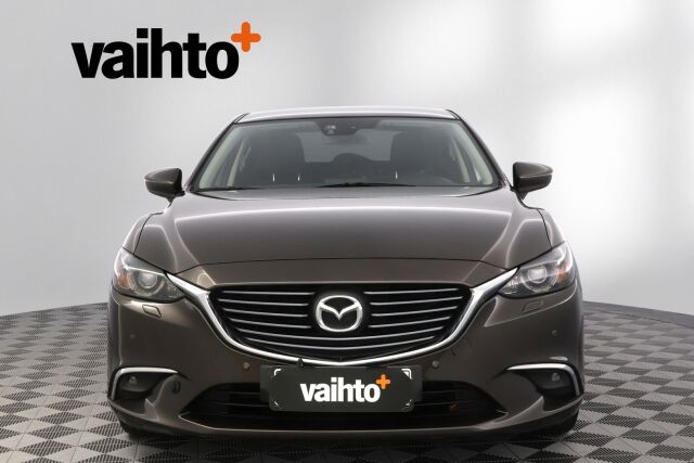 Mazda 6 2016 Sedan 2,0 (165) SKYACTIV-G Business Edition 6AT / Lohkolämmitin+sisäpistoke / Tutkat / Navigointi