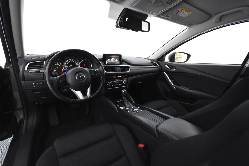 Mazda 6 2016 Sedan 2,0 (165) SKYACTIV-G Business Edition 6AT / Lohkolämmitin+sisäpistoke / Tutkat / Navigointi
