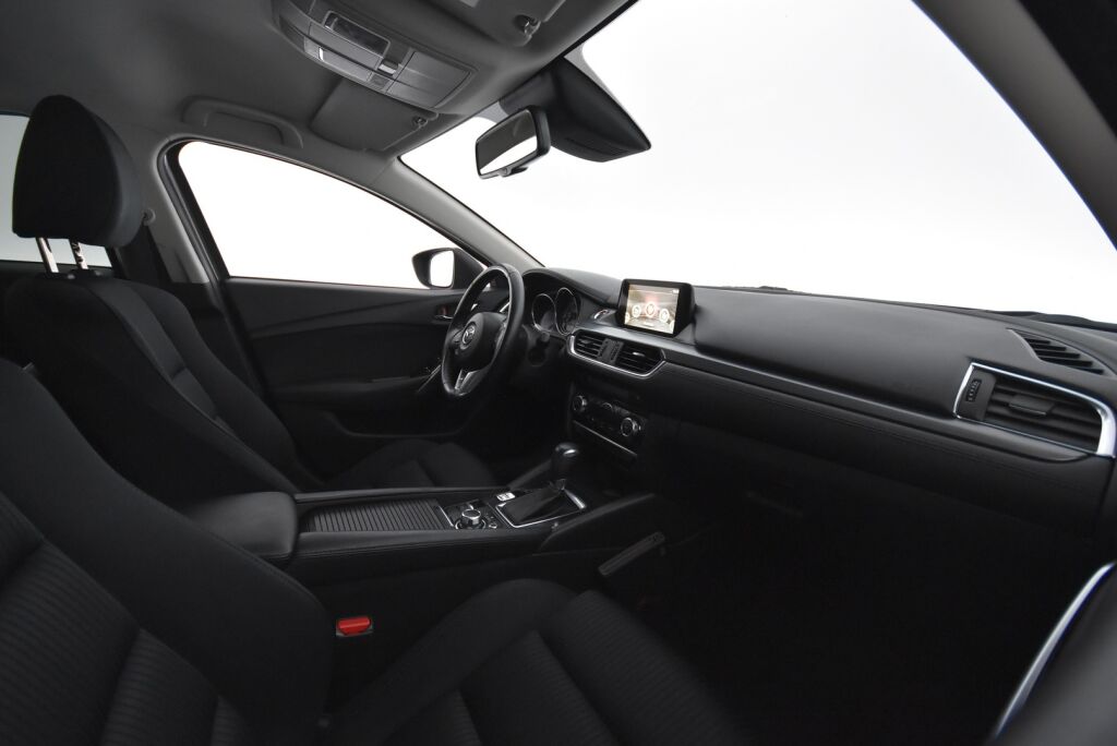 Mazda 6 2016 Sedan 2,0 (165) SKYACTIV-G Business Edition 6AT / Lohkolämmitin+sisäpistoke / Tutkat / Navigointi