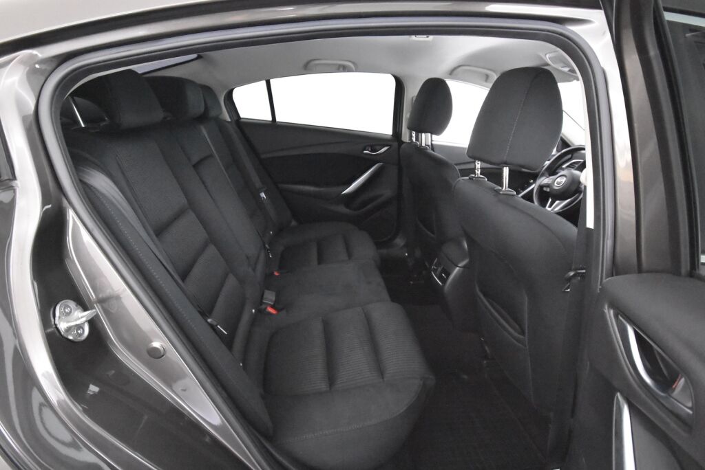 Mazda 6 2016 Sedan 2,0 (165) SKYACTIV-G Business Edition 6AT / Lohkolämmitin+sisäpistoke / Tutkat / Navigointi