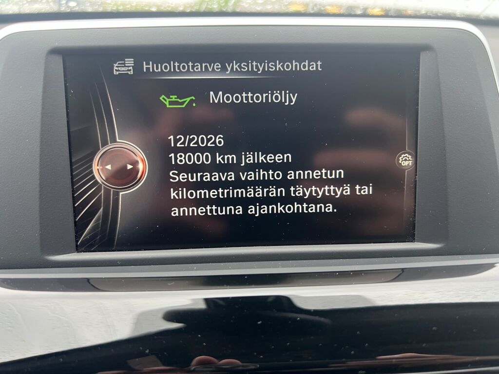BMW X1 2016 F48 xDrive18d A Business Sport / SportLine / Urheiluistuimet / Tutka / Vakionopeudensäädin