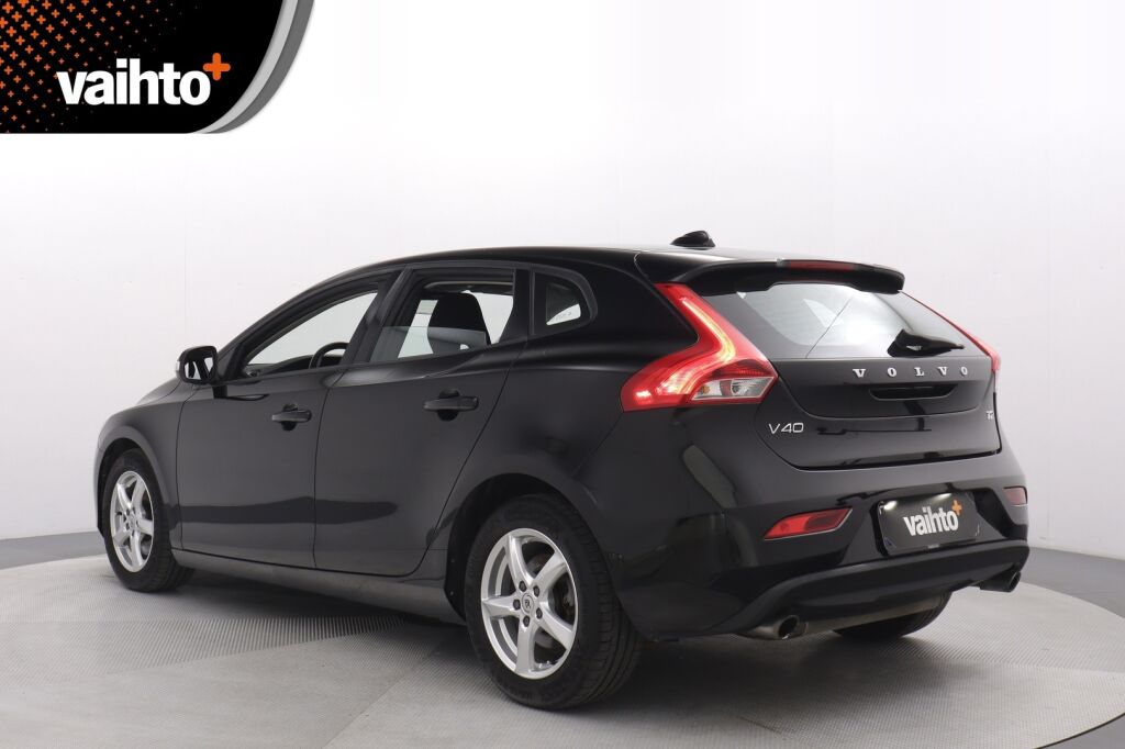 Volvo V40 2014 T2 Business / Vähän ajettu / Jakohihna vaihdettu / Xenon valot