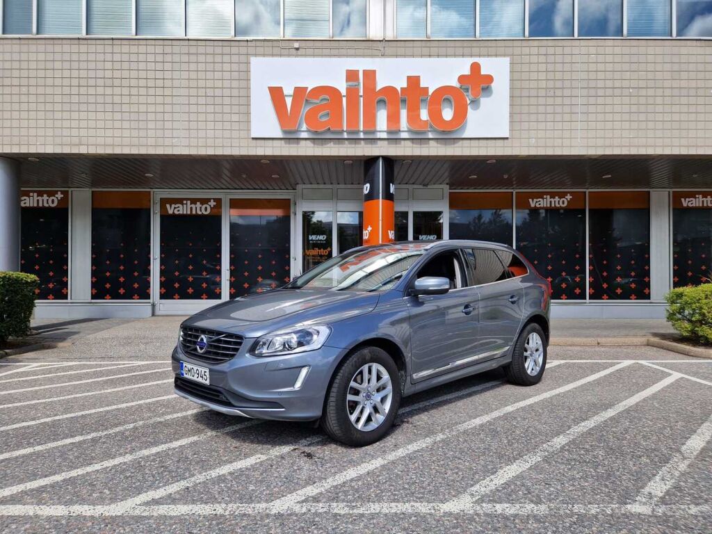 Volvo XC60 2017 D4 Business Classic Summum aut / Webasto / Merkkihuolto historia / Koukku / Nahkasisusta / Keyless Go