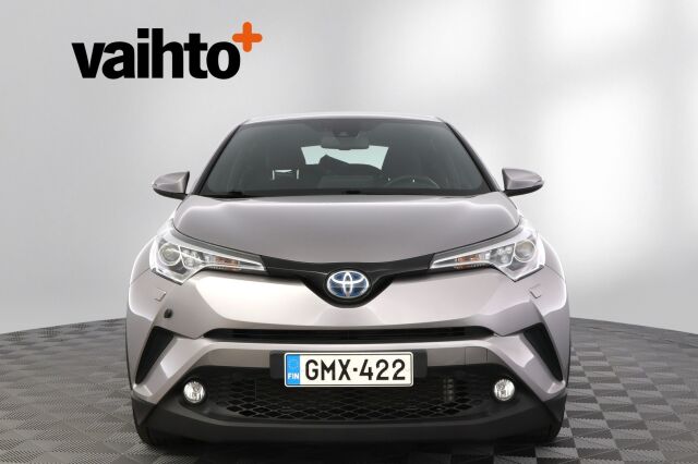 Toyota C-HR 2017 1,8 Hybrid Active / Kamera / Lohkolämmitin / Huollettu 40tkm / Vähän ajettu / Kaistavahti