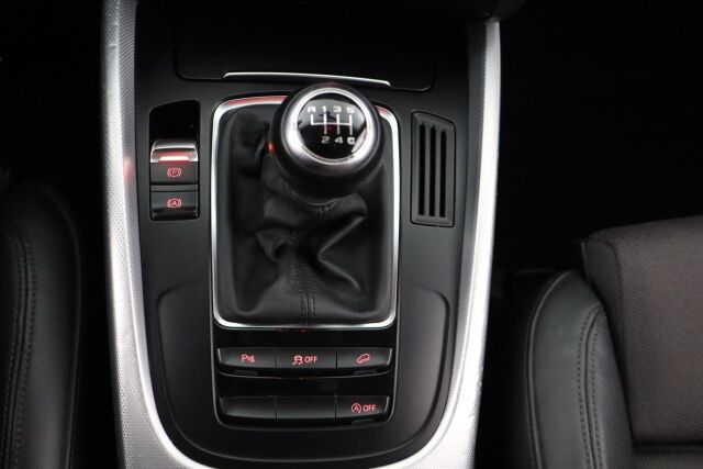 Audi Q5 2016 Q5 Farmari (AC) 4ov 1968cm3 / Lohko+Sp / Sport penkit / Vakkari / Tutkat /