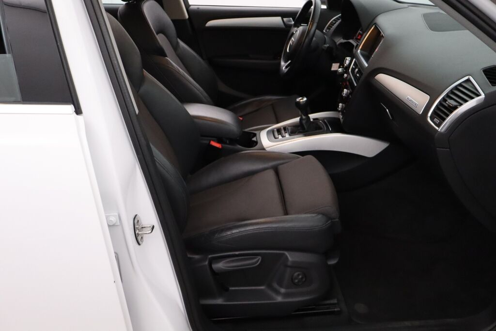 Audi Q5 2016 Q5 Farmari (AC) 4ov 1968cm3 / Lohko+Sp / Sport penkit / Vakkari / Tutkat /