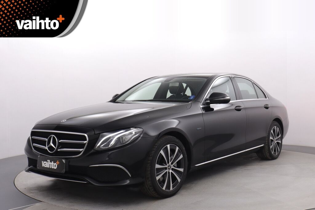 Mercedes-Benz E 2019 300 de A Business Edition EQ Power / ALV-vähennyskelpoinen / Suomiauto / Kamera / LED-High Performance / Koukku - RAHOITUS TÄHÄN AUTOON VAIN 3.99% - 