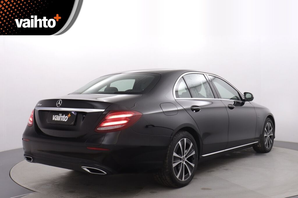 Mercedes-Benz E 2019 300 de A Business Edition EQ Power / ALV-vähennyskelpoinen / Suomiauto / Kamera / LED-High Performance / Koukku - RAHOITUS TÄHÄN AUTOON VAIN 3.99% - 